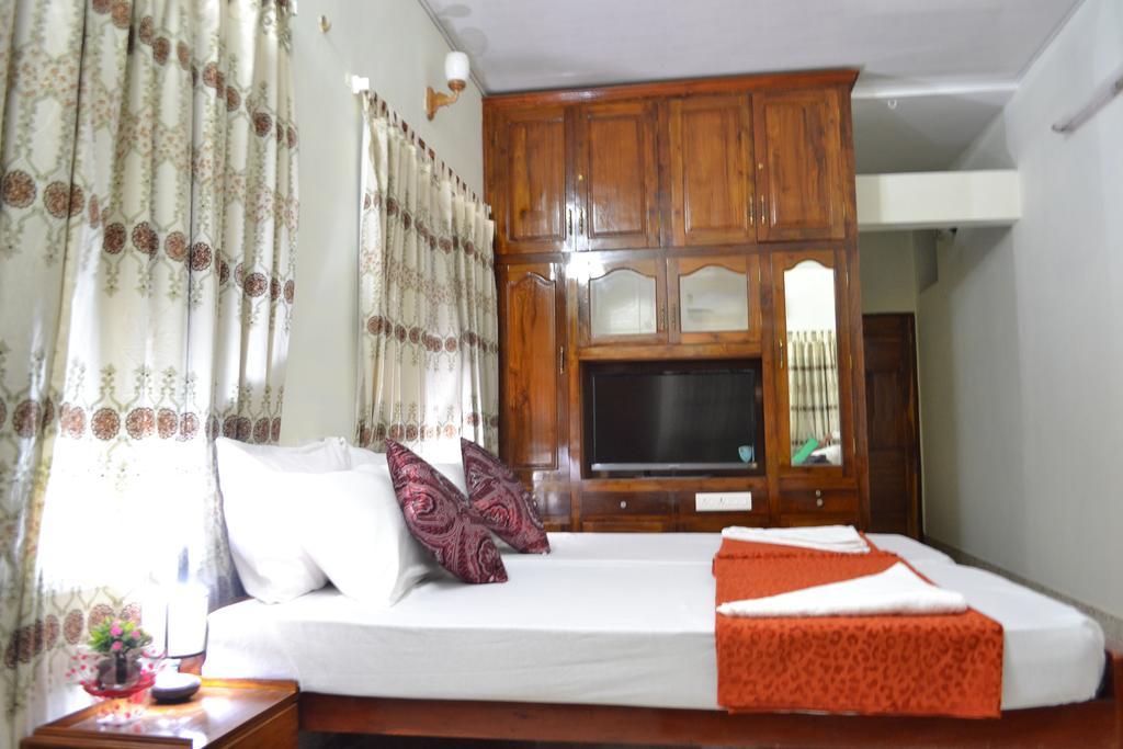 Thoms Beach Homestay Alappuzha Exterior photo