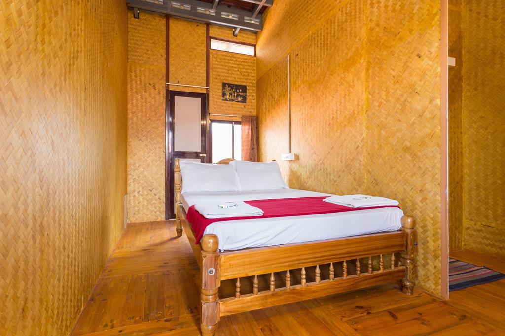 Thoms Beach Homestay Alappuzha Exterior photo